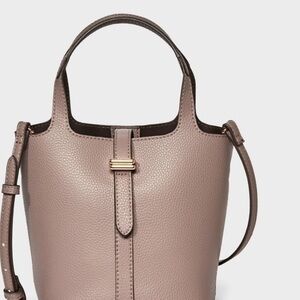 Meet your Posher, Bahar